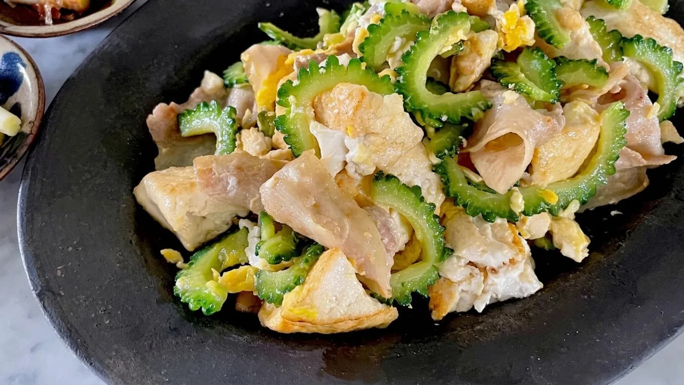 ゴーヤーチャンプルー|木綿豆腐をぷるぷるに仕上げる沖縄の定番