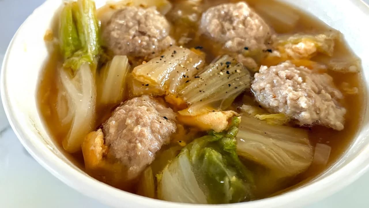 冬の定番!簡単&ヘルシー!肉だんごと白菜のあったかスープレシピ