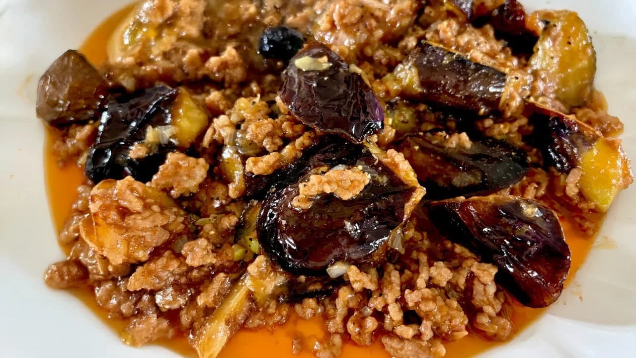 ご飯がススム定番王道中華料理!とろとろジューシー!麻婆なすの作り方